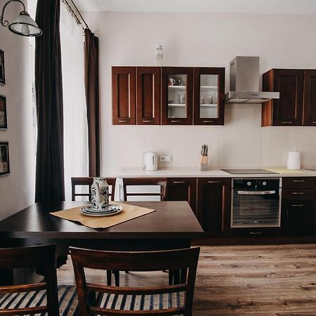 Apartament Slowackiego 22 Przemyśl Esterno foto
